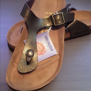 Golden Brown Birkenstock Gizeh Sandals
